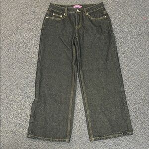 Edikted Dark Wash Jeans Short